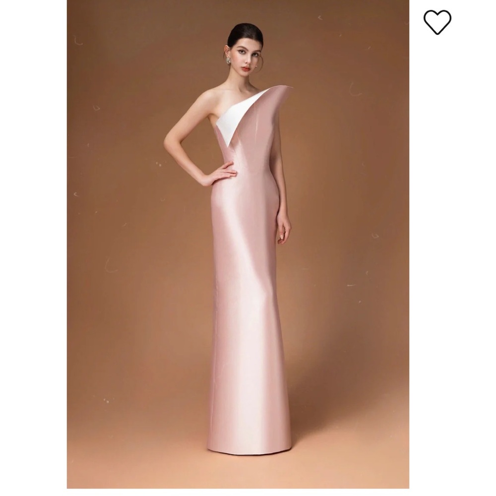 Sophisticated One Shoulder Pink Gown